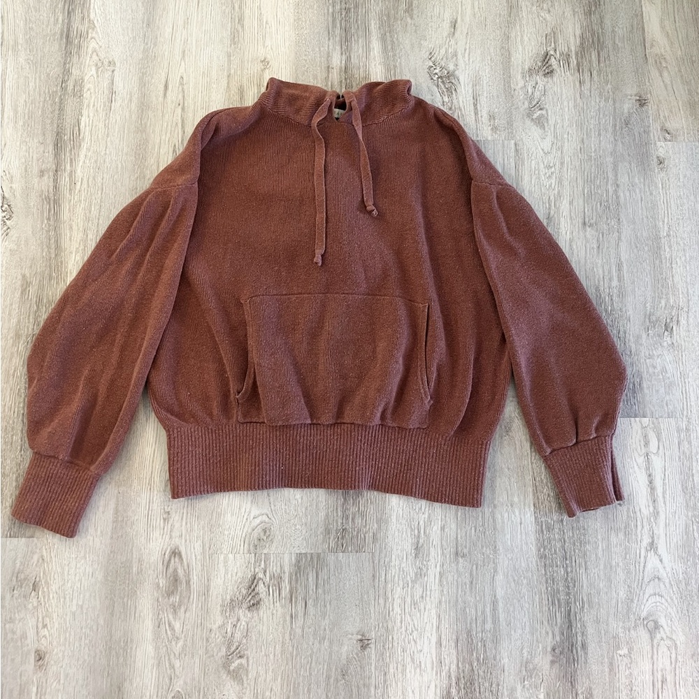 DownEast Rust Brown Puff Sleeve Sweatshirt